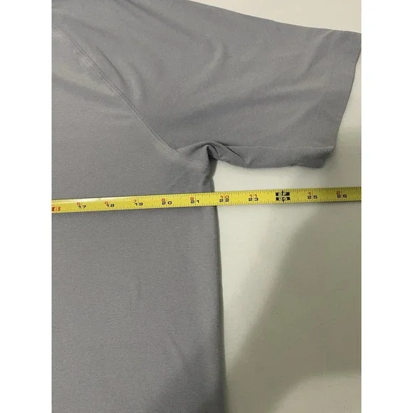 Rhone Shirts Lot Of 2 Men's Large Blue/Gray Crewneck Performance Gym - Picture 7 of 7